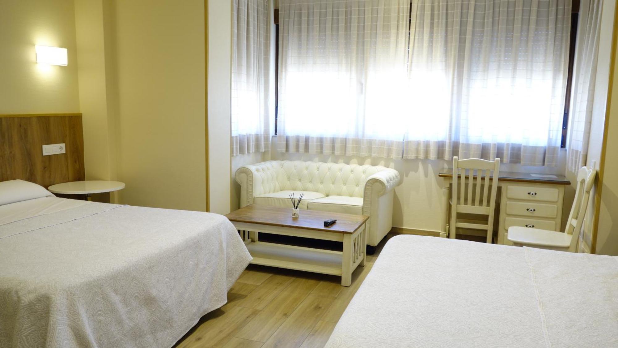Toledo Plaza Ξενοδοχείο Εξωτερικό φωτογραφία